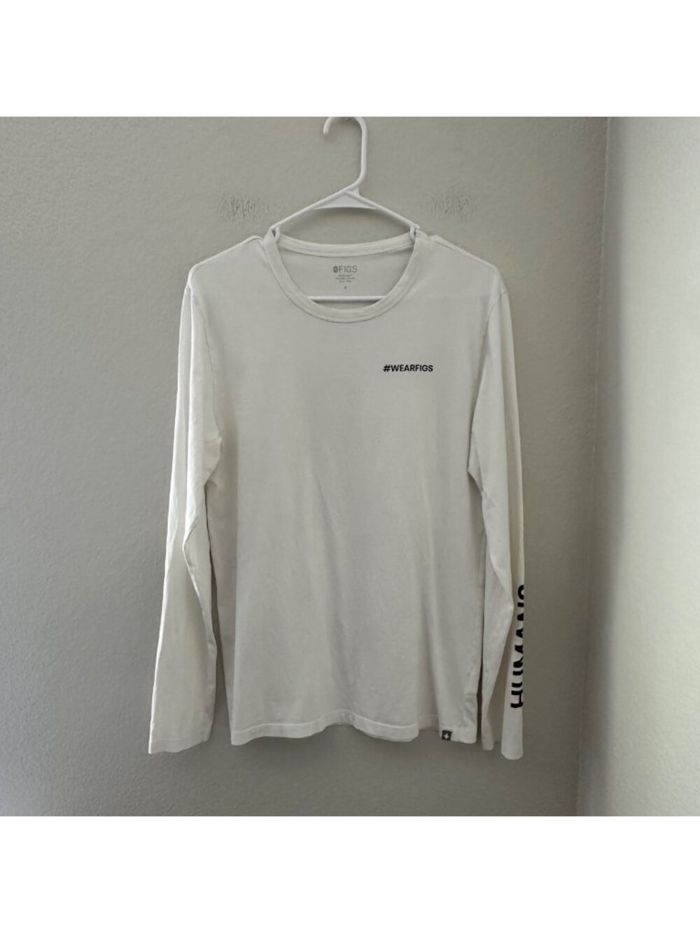 Figs White Medical Long Sleeve Shirt Crew Neck Graphic Cotton Flawed Sz S
